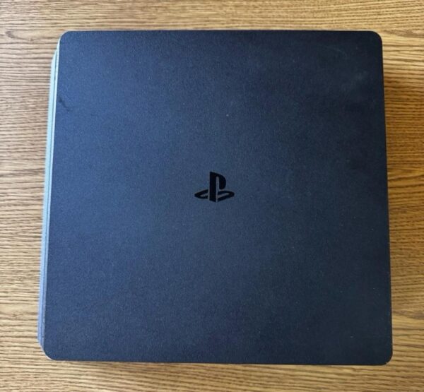 Playstation 4 Slim 500 GB Senza Joypad Con Cavi 6 Mesi di Garanzia